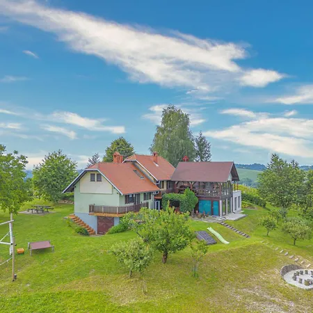 Holiday home Podhamer Wellness Vineyard *