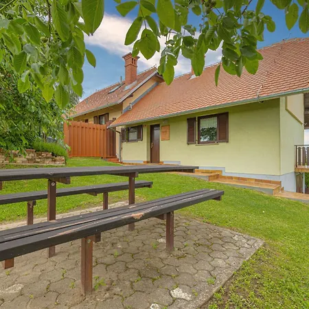 Podhamer Wellness Vineyard Сasa de vacaciones