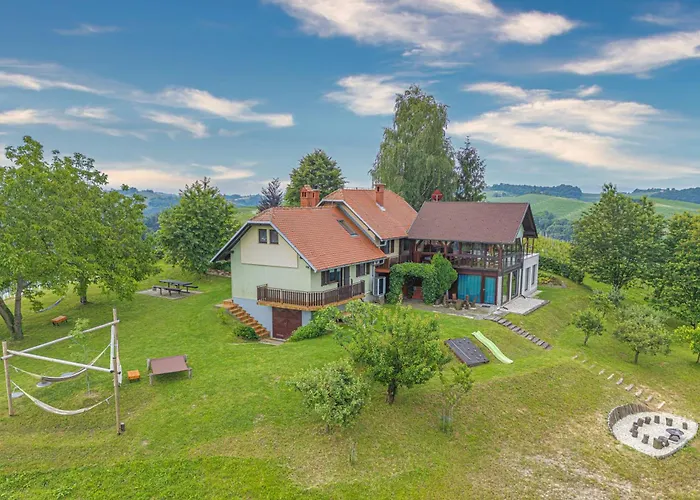 Podhamer Wellness Vineyard 別荘 *